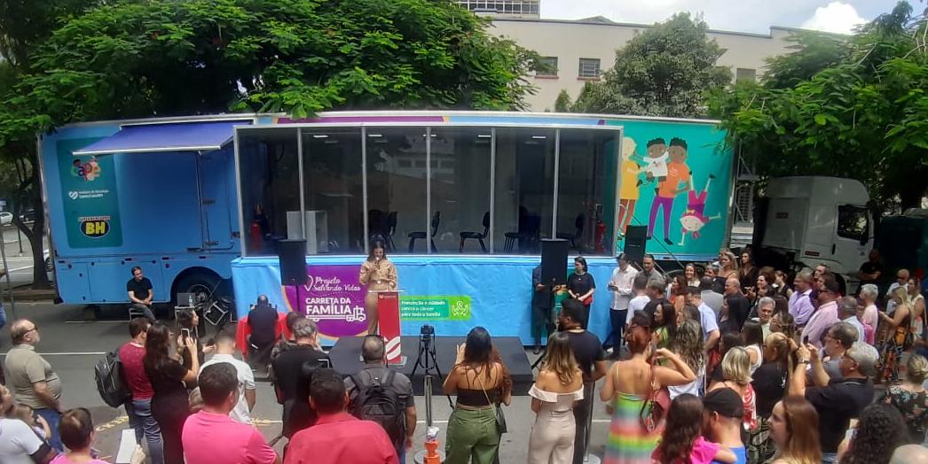 Carreta do Instituto de Oncologia da Santa Casa de Belo Horizonte que irá percorrer várias cidades de Minas (Maurício Vieira / Hoje em Dia)