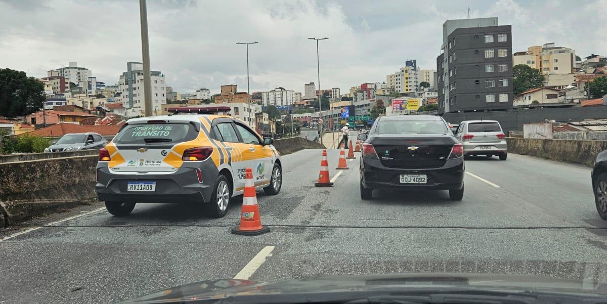 Trânsito lento na avenida Cristiano Machado (Redes sociais)