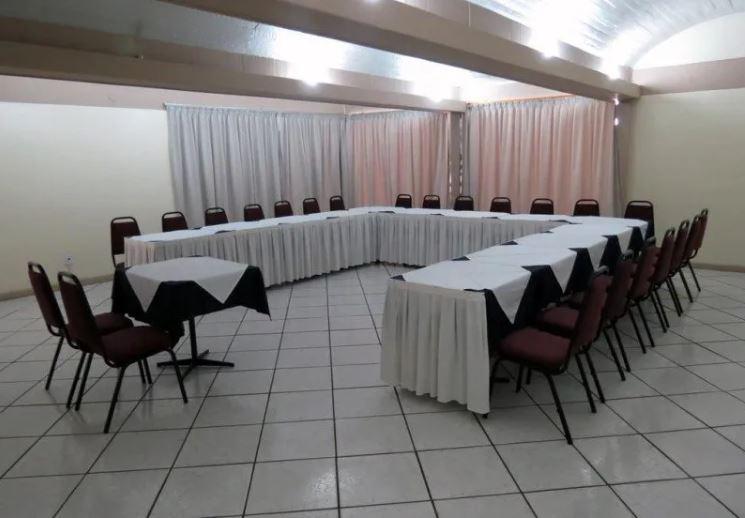 Sala de reuniões do Hotel Vila Rica Belém oferece todo o conforto e a tecnologia necessários para garantir o sucesso de qualquer evento (Divulgação / Hotel Vila Rica Belém)