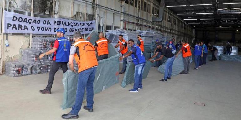 Defesa Civil de BH doou itens para moradores necessitados no Rio Grande do Sul (PBH / Adão de Souza)