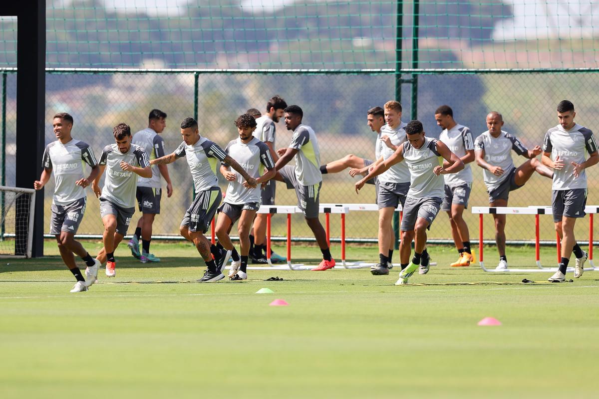 Imagens do treino do Atlético desta quinta-feira (16) na Cidade do Galo (Daniela Veiga/ Atlético)