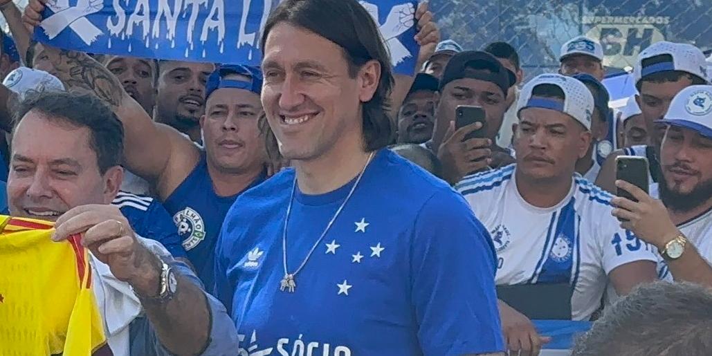 Cássio é o último campeão mundial a desembarcar no Cruzeiro (Reprodução / Redes Sociais)