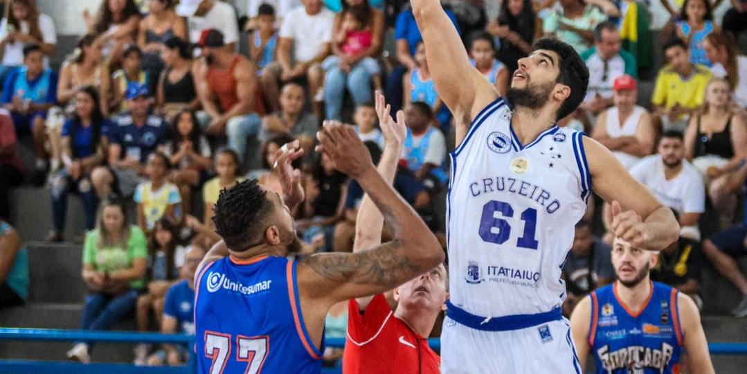 Cruzeiro avança ao Final Four e brigará pelo bicampeonato do Brasileiro (Reprodução / Instagram Cruzeiro Basquete)