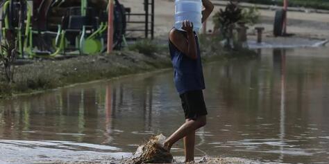 Apenas 32 municípios tratam 40% ou menos de seu esgoto, segundo Trata Brasil (Fernando Frazão/Agência Brasil)