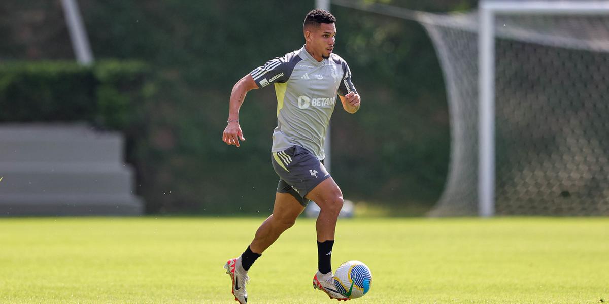 Paulinho retorna ao Galo após desfalcar time na Libertadores (Pedro Souza / Atlético)