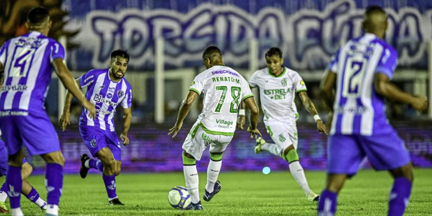 Lance de Paysandu x América-MG pela Série B do Brasileirão (Mourão Panda/América-MG)