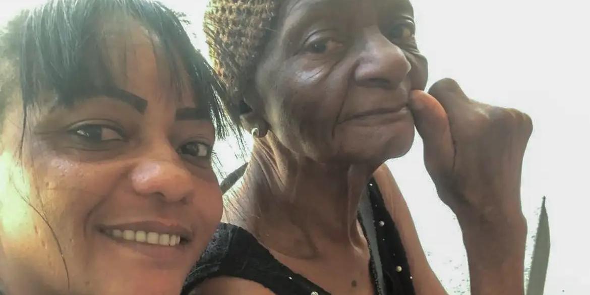 Maria de Moura, de 87 anos, trabalhou 72 anos para uma família (Ana Luzia / Arquivo Pessoal)