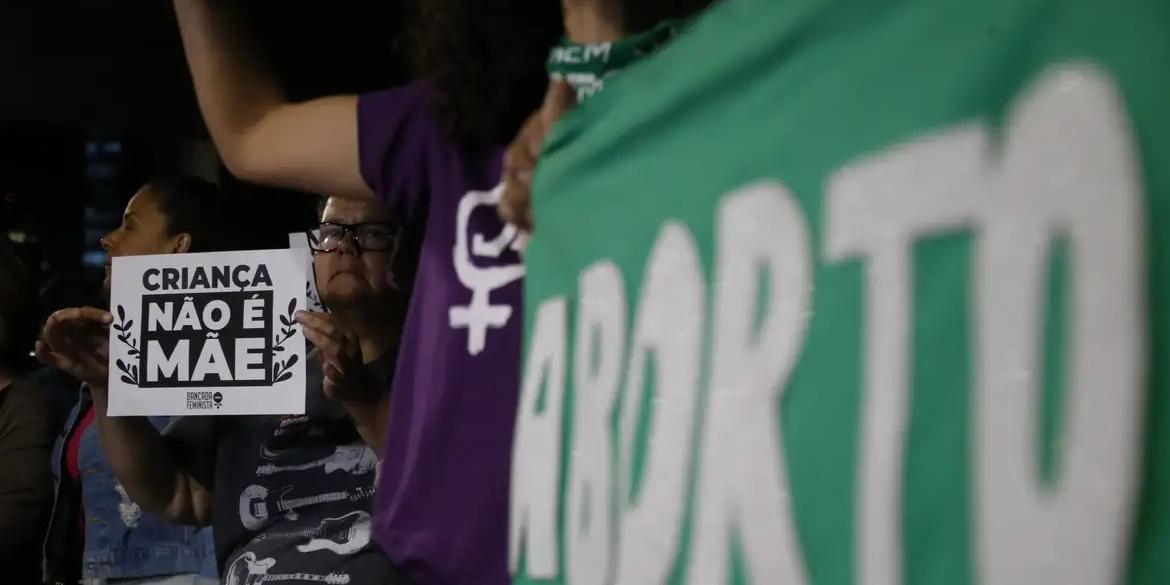 Em 21 países o aborto é proibido totalmente (Paulo Pinto / Agência Brasil)