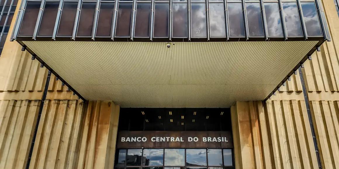 Mercado eleva previsão da inflação de 3,96% para 3,98% em 2024 (Rafa Neddermeyer/Agência Brasil)