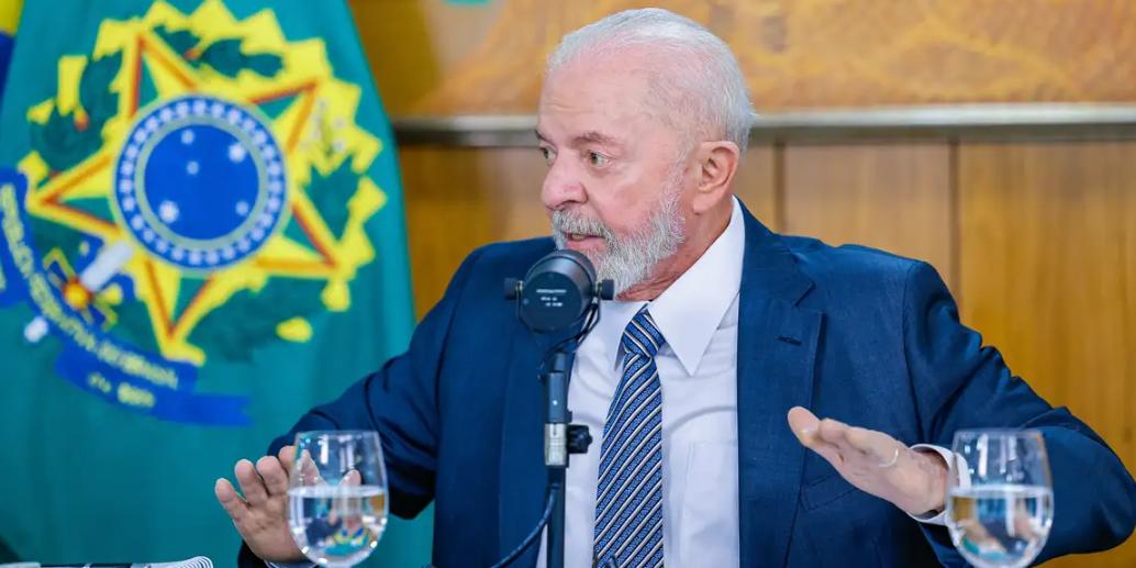 "Se eu acho que eu vou resolver o problema da economia brasileira apertando o mínimo do mínimo, eu estou desgraçado, eu não vou para o céu", disse Lula (Ricardo Stuckert / PR)