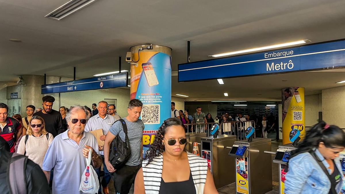 Passagens no metrô serão reajustadas a partir da próxima segunda-feira (Fernando Michel/Hoje em Dia)