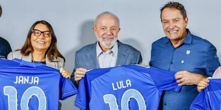 Em outra visita recente a Minas, Lula já tinha comentado sobre a sua admiração pelo Cruzeiro (Ricardo Stuckert/PR)