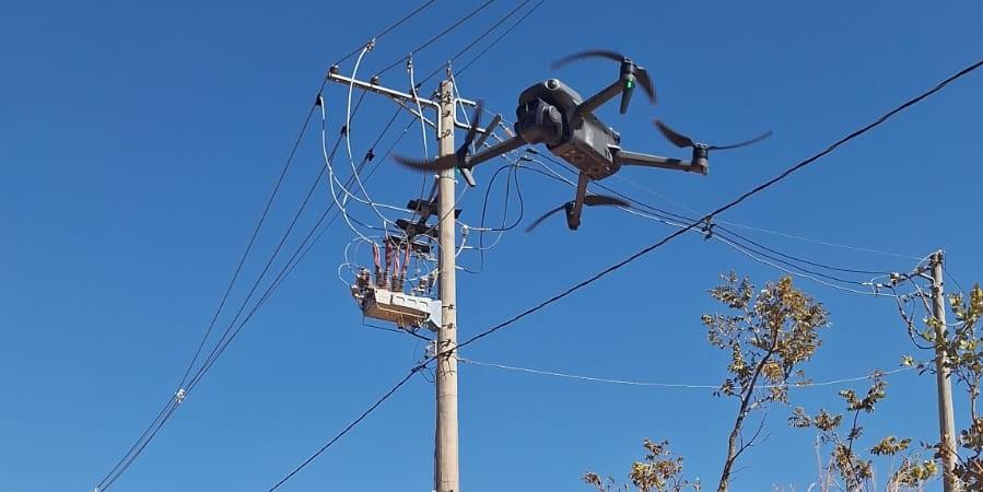 Câmeras termográficas captam imagens e mostram pontos quentes e frias da rede de distribuição, suscetíveis a defeitos (Divulgação / Cemig)