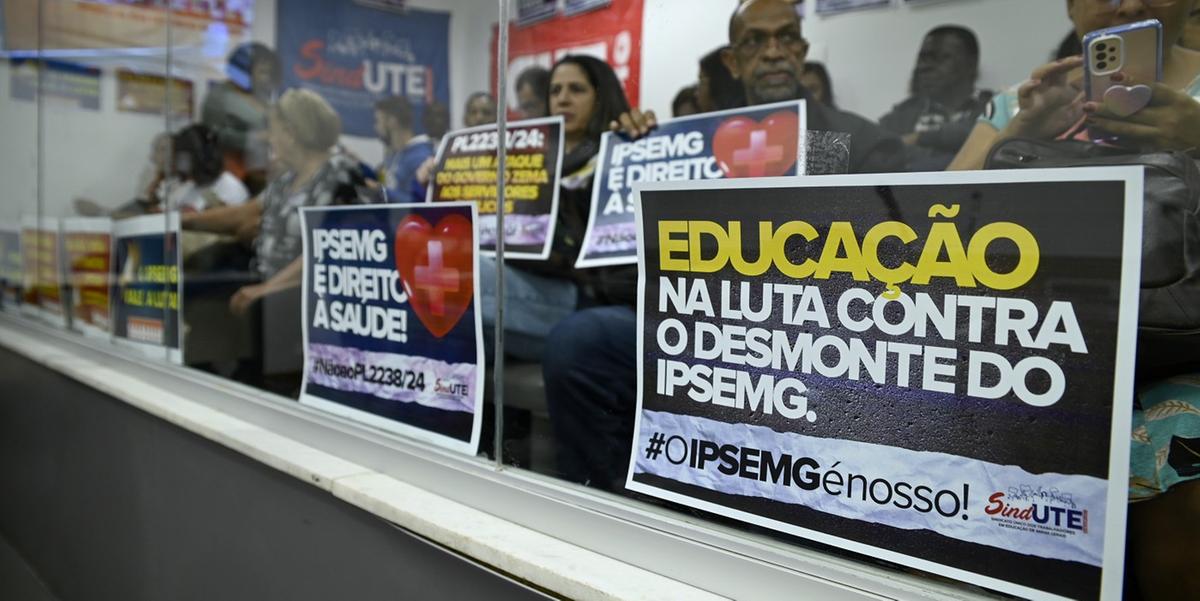 Votação na Assembleia de Minas foi acompanhada por servidores (Alexandre Netto / ALMG)