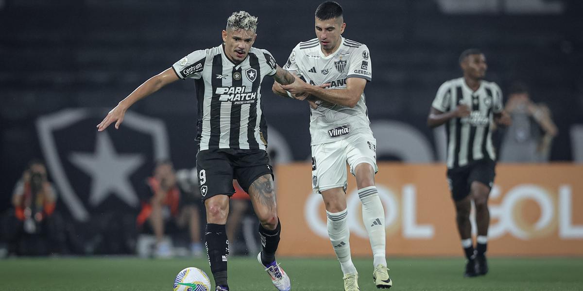 Galo perde para o Botafogo e completa três jogos sem vitórias (Pedro Souza / Atlético)