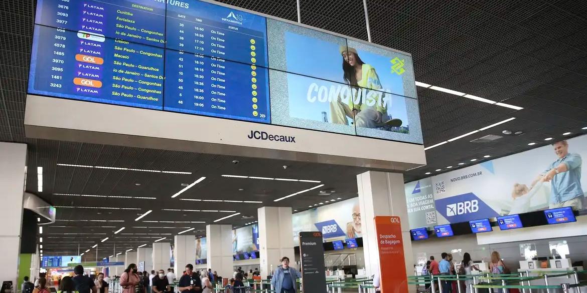 Movimentação no  Aeroporto Internacional de Brasília – Presidente Juscelino Kubitschek (José Cruz/ Agência Brasil)