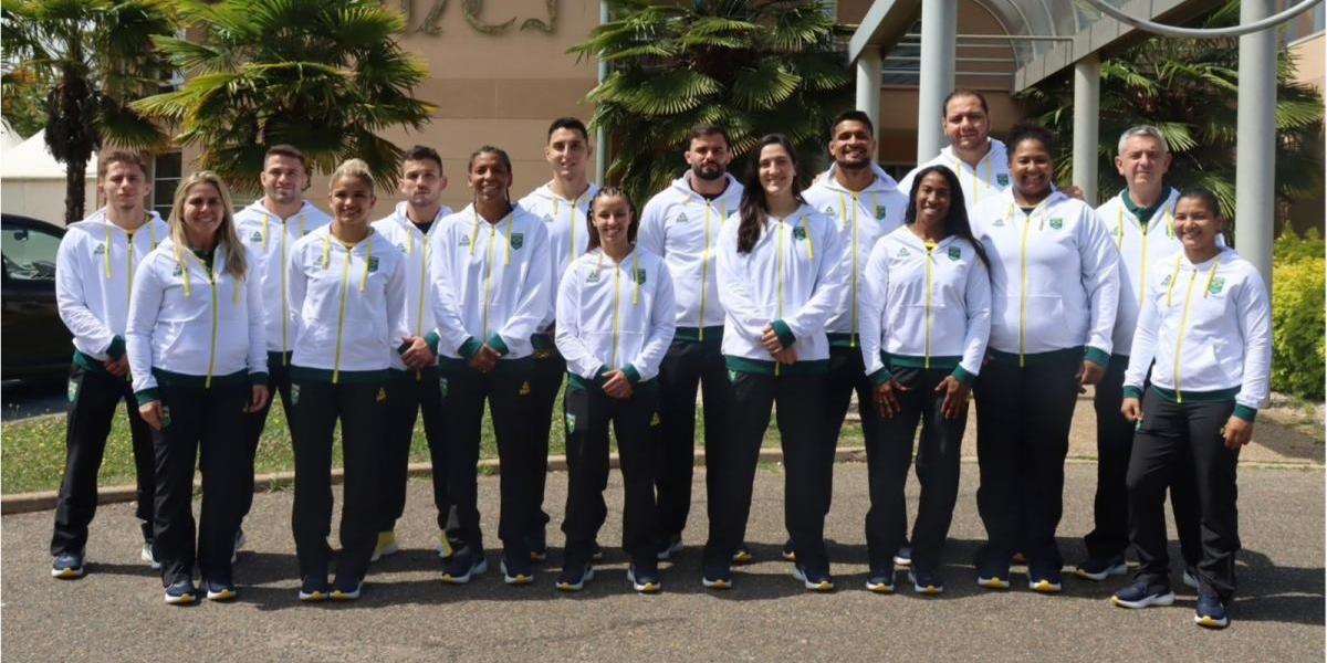 Equipe olímpica de judô do Brasil na aclimatação para Paris 2024, em Sainte-Geneviève-des-Bois (Beatriz Riscado / CBJ)