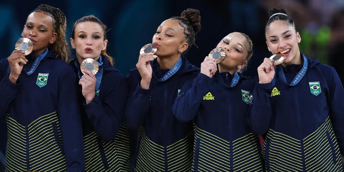 Rebeca Andrade, Jade Barbosa, Lorrane Oliveira, Flávia Saraiva e Júlia Soares (Miriam Jeske/COB)