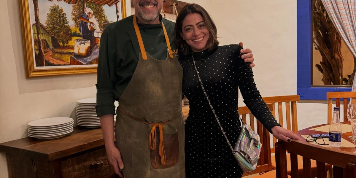 Artistas brasileiros, como Carol Castro, visitaram o principal destino de ecoturismo do Brasil e se encantaram com a gastronomia autêntica do Bacuri Cozinha Regional, do chef Sylvio Trujillo (Divulgação / Bacuri)