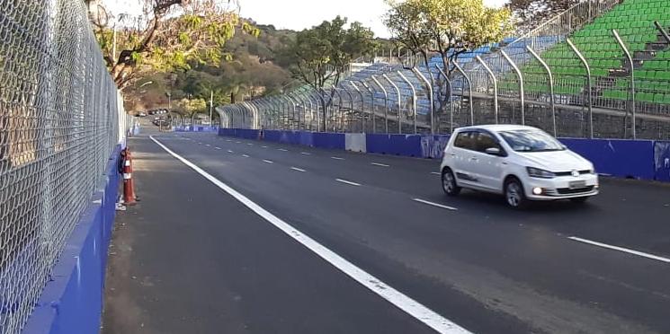 Circuito deixará avenidas importantes interditadas durante o evento (Maurício Vieira / Hoje em Dia)