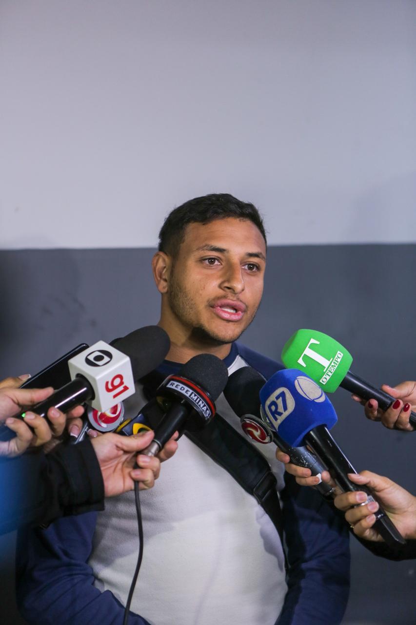 Luiz Felipe Miranda, de 28 anos, teve a moto furtada na manhã de segunda-feira (12) (Fernando Michel/ Hoje em Dia)