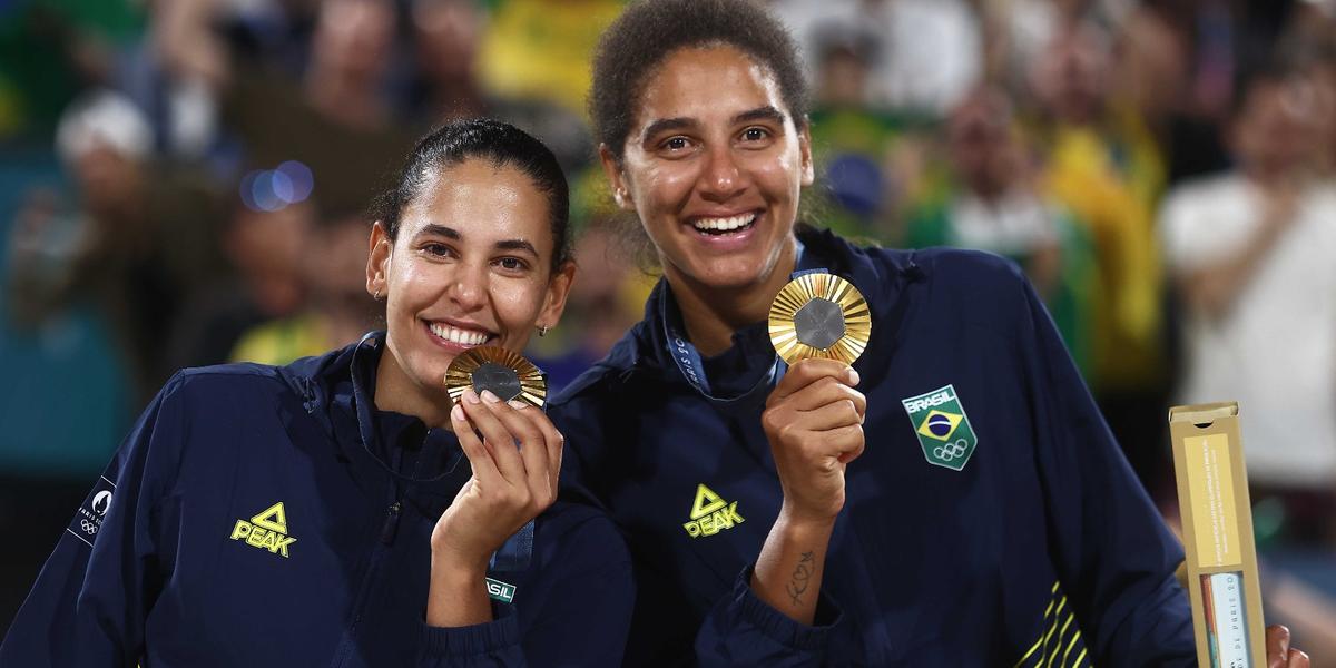 Duda e Ana Patrícia são atletas do Praia Clube de Uberlândia (Luiza Moraes/COB)