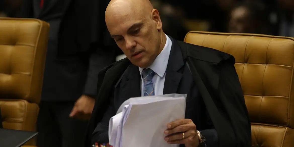 Ministro aumentou multa diária de R$ 50 mil para R$ 200 mil (Fabio Rodrigues Pozzebom / Agência Brasil)