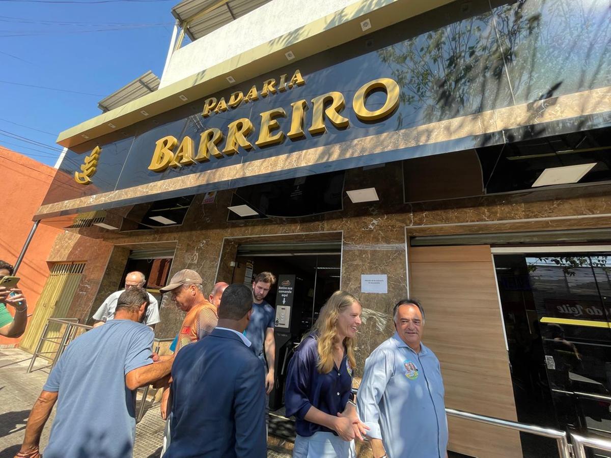 Tramonte visitou comerciantes e moradores do Barreiro nesta segunda-feira (19) (Valéria Marques/ Hoje em Dia)