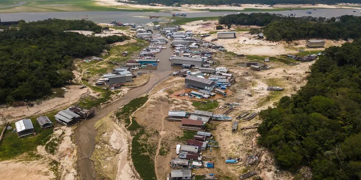 Seca no Amazonas (Rafa Neddermeyer/Agência Brasil)