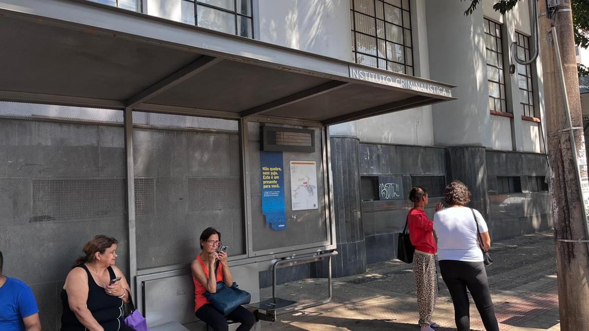 Painel com defeito na Avenida Augusto de Lima, em BH (Fernando Michel / Hoje em Dia)