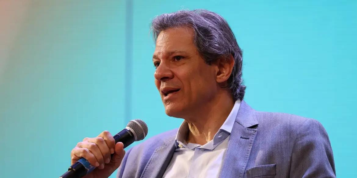 O ministro da Fazenda, Fernando Haddad, participa do 19º Congresso Internacional de Jornalismo Investigativo na Escola Superior de Propaganda e Marketing -ESPM (Rovena Rosa/Agência Brasil)