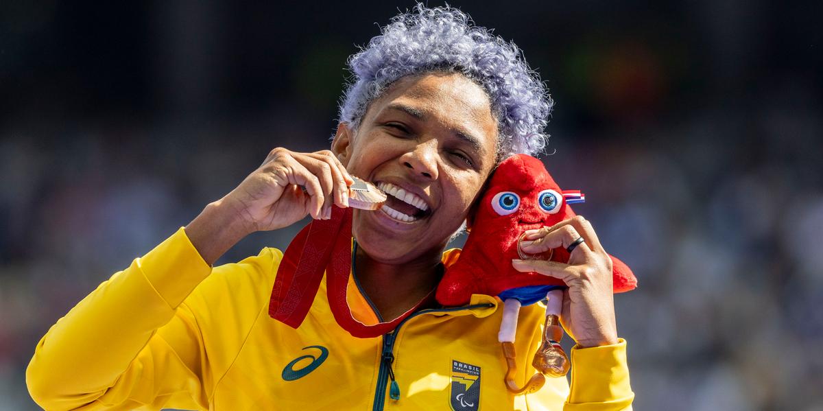 Antônia Keyla fatura bronze conquistada nos Jogos Paralímpicos de Paris (Alessandra Cabral/CPB)