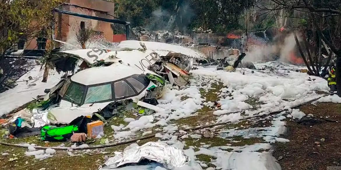 Destroços do acidente aéreo que envolveu avião da Voepass que ocorreu em Vinhedo interior de São Paulo (Secretária de Segurança de São Paulo/Divulgação)