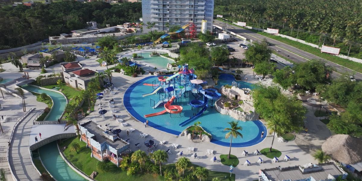 Desde que foi inaugurado, em 2016, o Aqualand busca proporcionar uma experiência única (Divulgação / Acqualand)