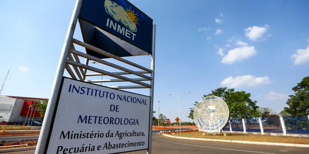 Fachada do instituto nacional de meteorologia (INMET), em Brasília (Marcelo Camargo/Agência Brasil)