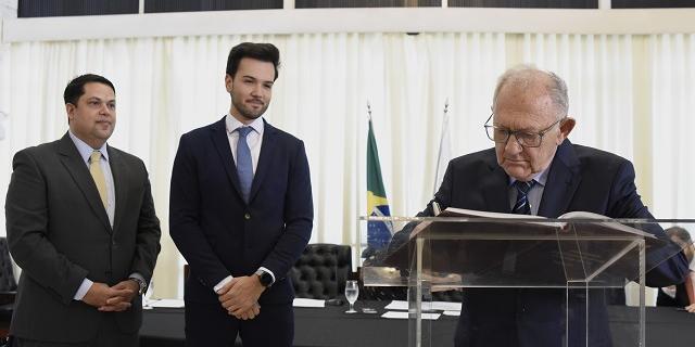 Hely Tarqüínio assume a vaga de deputado estadual na ALMG (Guilherme Dardanhan)