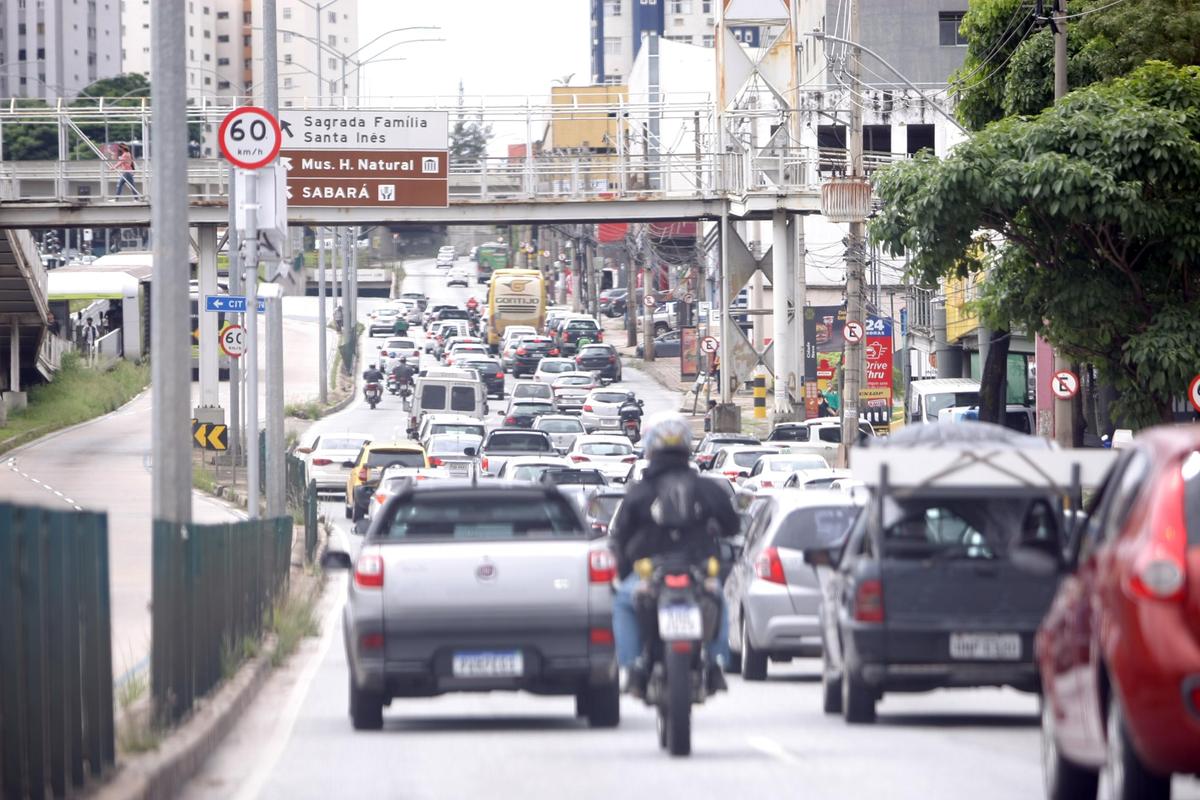 Segundo a estimativa da Federação Nacional de Seguros Gerais (FenSeg), em 2023, o segmento de proteção veicular já concentrava cerca de 4,5 milhões de associados no Brasil, quase um quarto do mercado regular de seguros automotivos (Maurício Vieira)