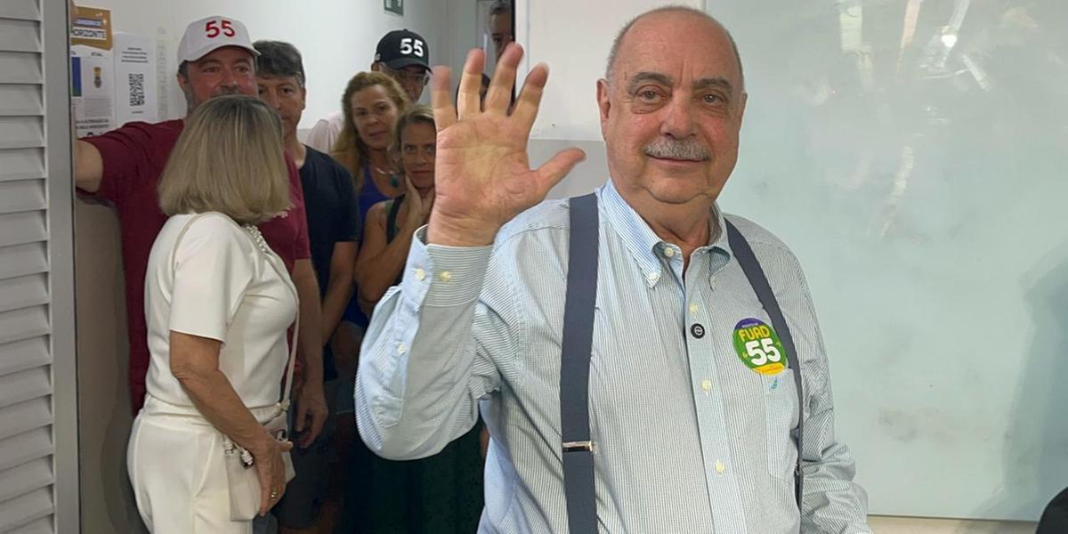 Prefeito segue internado para tratamento (Michael Martins/Hoje em Dia)