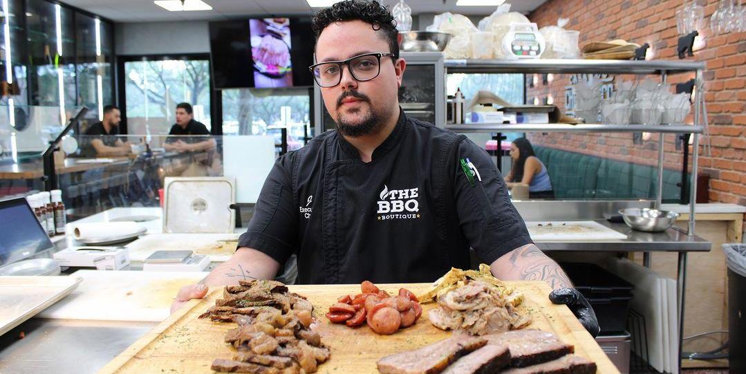 Restaurante comandado por João de Moura, o Chef J, se prepara para produzir mais de 1000 marmitas nos próximos dias (Arquivo pessoal)