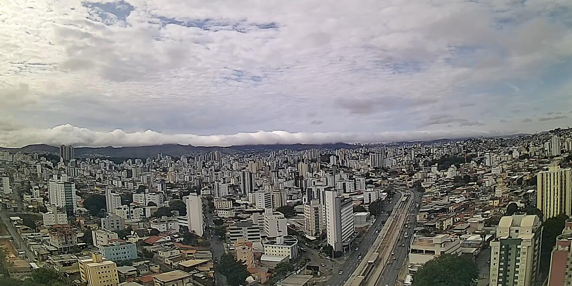 Céu amanheceu com muitas nuvens nesta sexta (Clima ao Vivo/Reprodução)