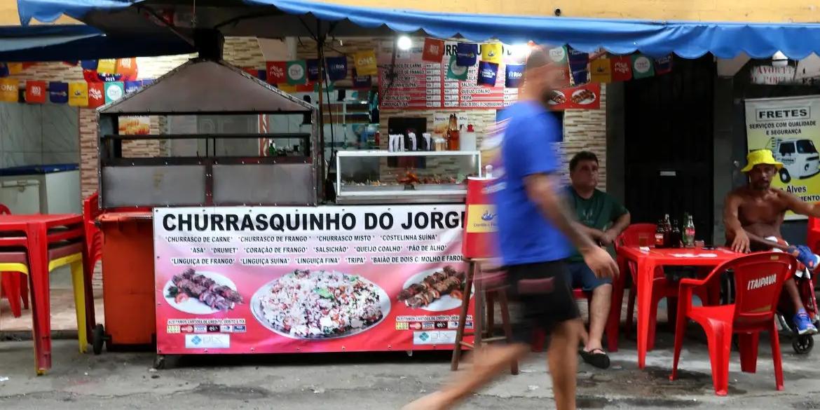 O anúncio foi feito na capital paulista, durante o evento Acredite no Seu Negócio, organizado no âmbito do programa Acredita, por quatro ministérios, a Agência Brasileira de Promoção de Exportações e Investimentos (Apex Brasil) e o Sebrae (Tânia Rêgo/Agência Brasil)