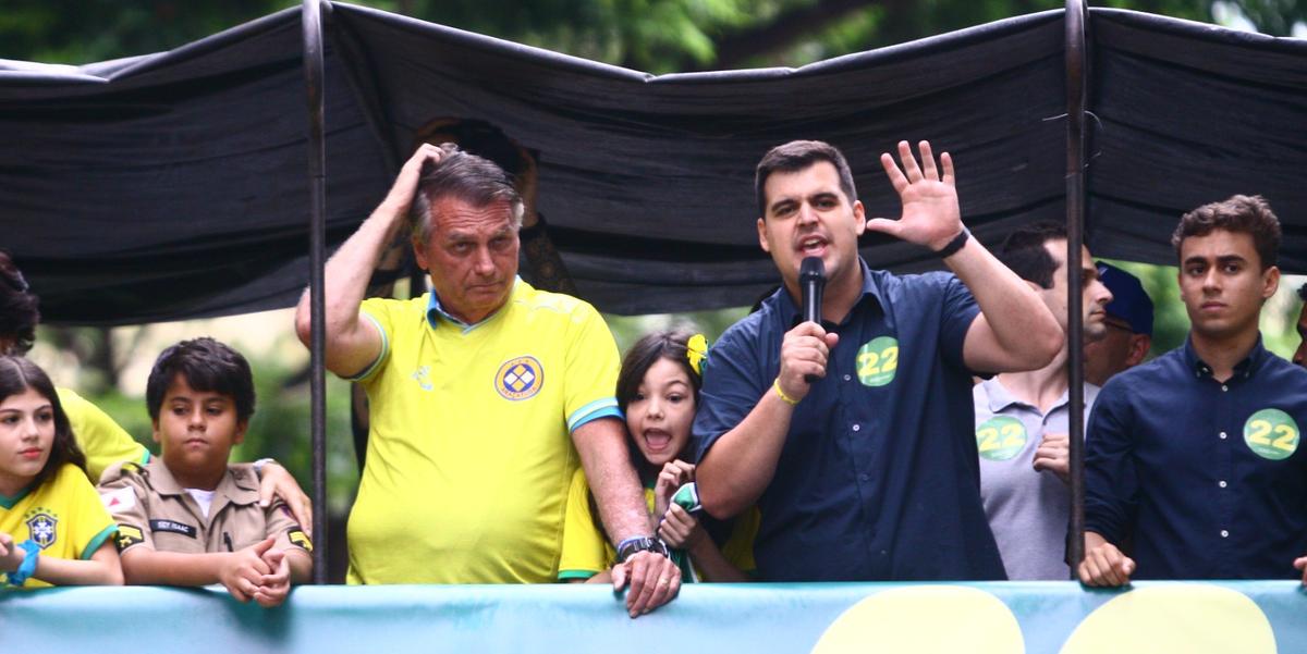 Engler e Bolsonaro durante evento em BH, em 19 de outubro (Maurício Vieira / Hoje em Dia)