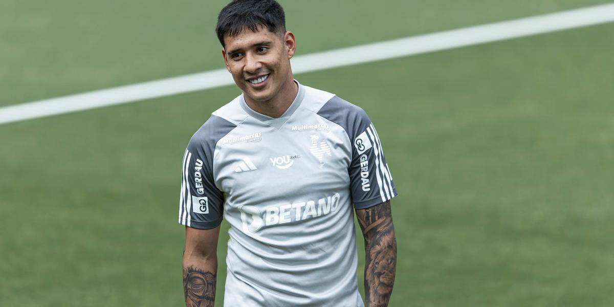 Zaracho pode ser uma novidade de Milito contra o River Plate (Pedro Souza / Atlético)