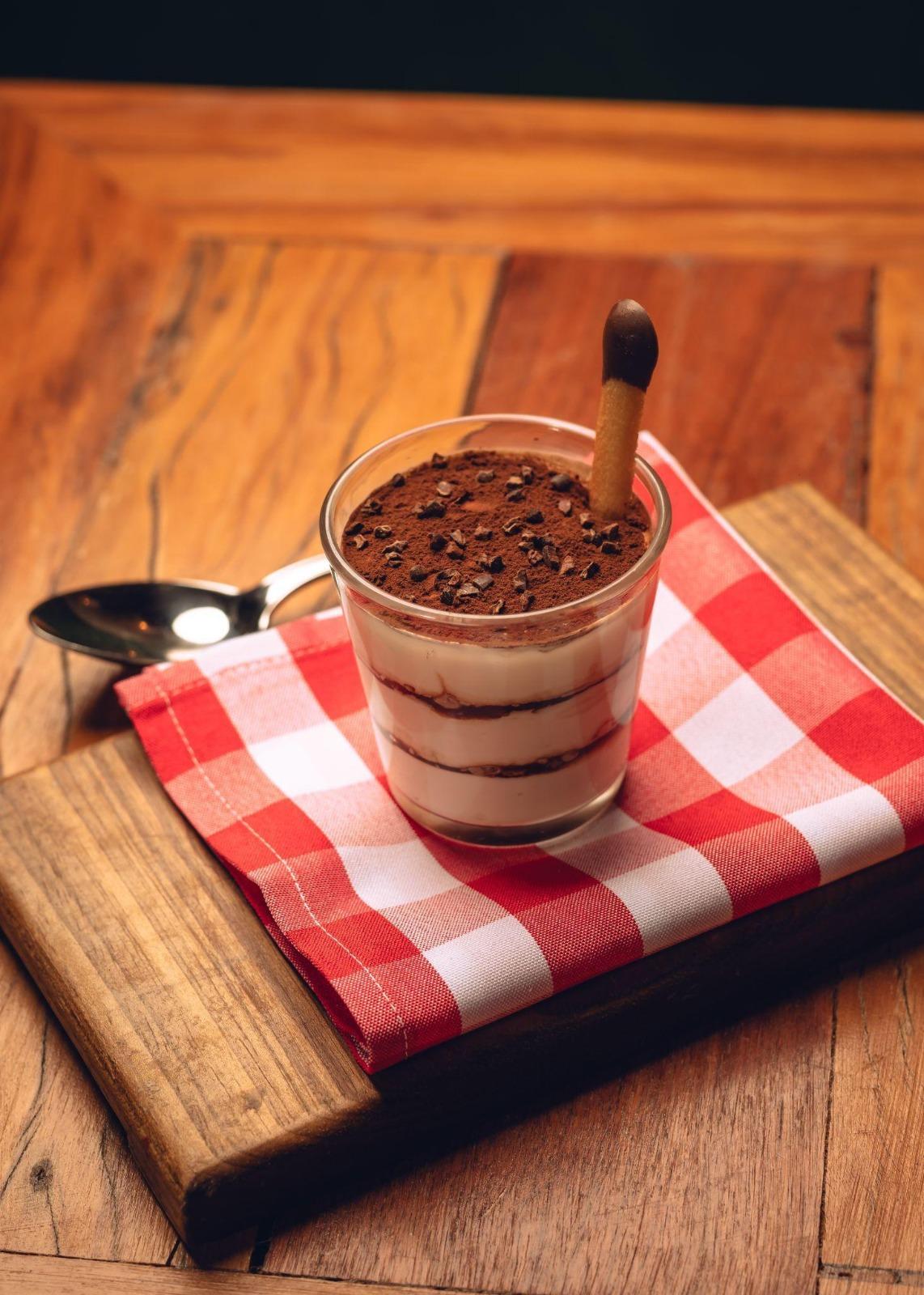 Torta Caprese e Gelato Al Gianduia (Divulgação)