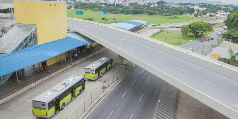 Agentes da BHTrans e da Sumob irão monitorar os locais durante o período das interdições para garantir a segurança e a orientação aos usuários (Divulgação/ PBH)