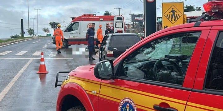 Mulher morre em acidente de moto em Alfenas (Divulgação / Corpo de Bombeiros)