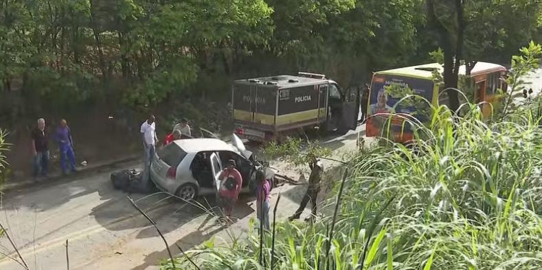 O acidente aconteceu na MG-432 com a MG-060, no trevo de Esmeraldas (Reprodução/TV Globo)