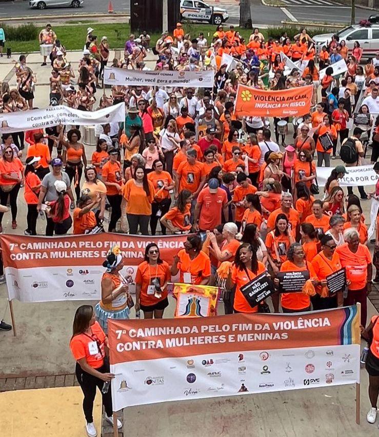 Concentração ocorreu na na Praça da Bandeira (Divulgação)