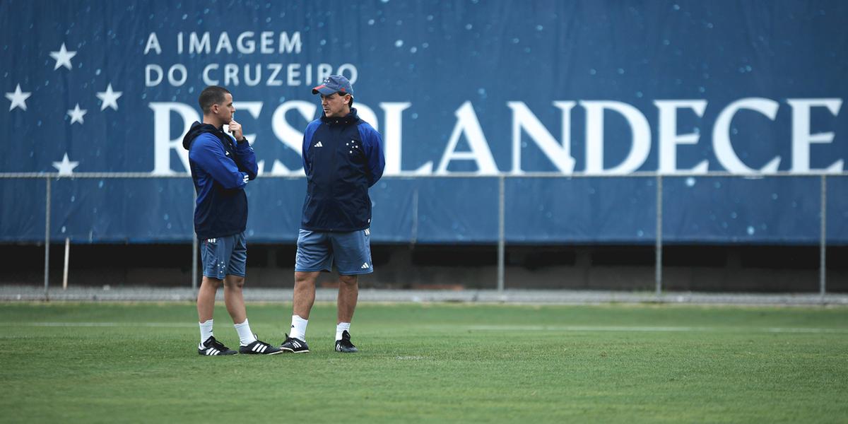 Diniz prepara time para encarar o Palmeiras de olho em duelo entre Corinthians e Bahia (Gustavo Martins/ Cruzeiro)