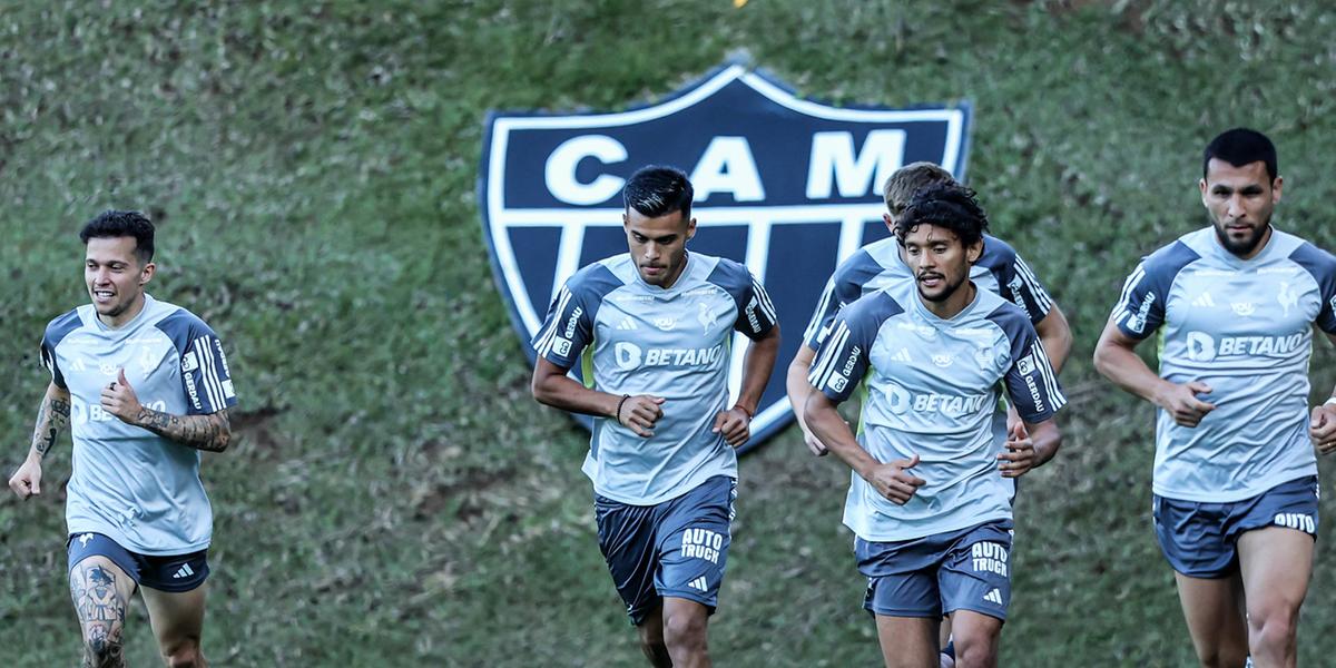 Galo fecha a preparação para encarar o Athletico-PR para fugir da série B (Pedro Souza / Atlético)